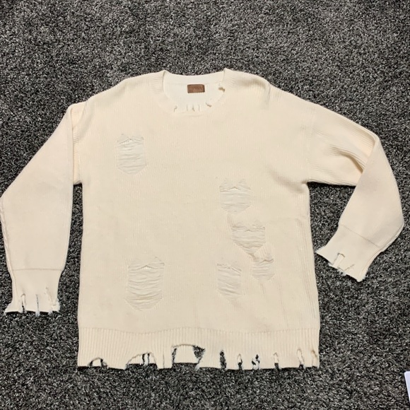 POL Cream Distressed Sweater S - Picture 12 of 12